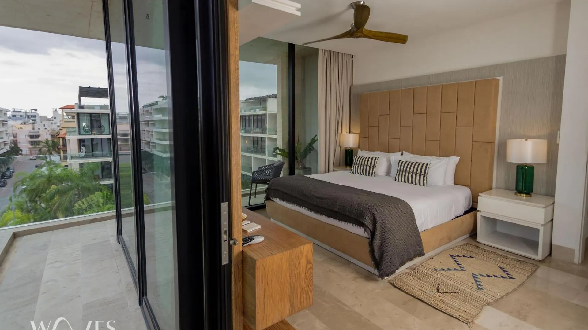 3 Br. Ocean Front Ph With Stunning Views Appartement Playa del Carmen
